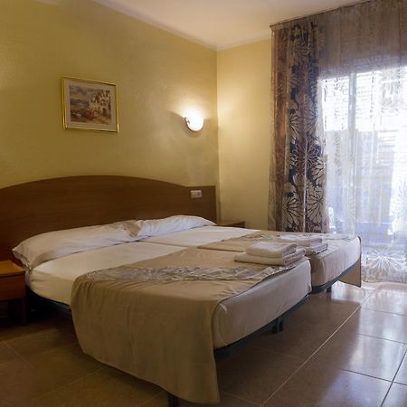 Hotel Sunshine Park Lloret de Mar Esterno foto