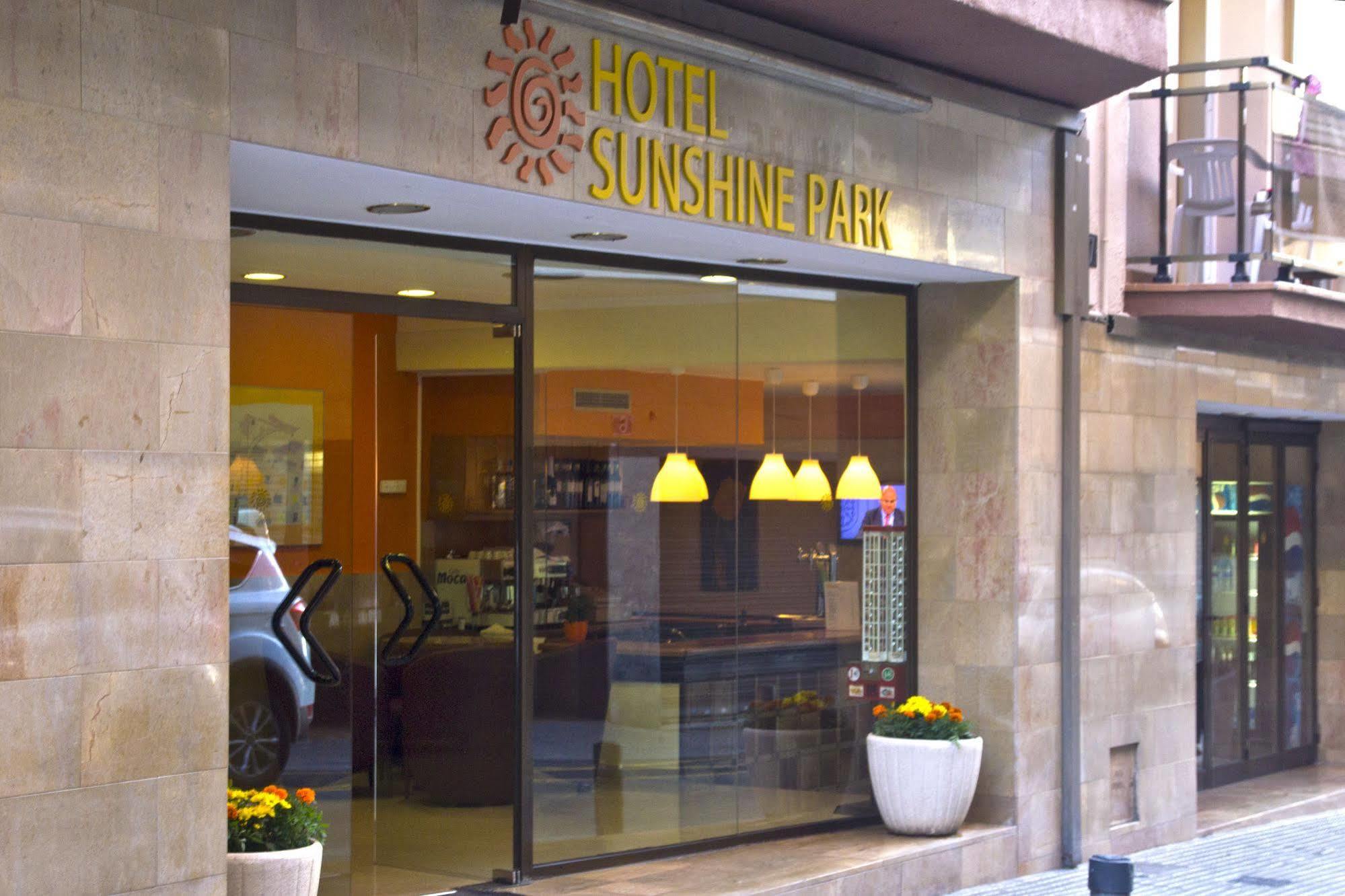 Hotel Sunshine Park Lloret de Mar Esterno foto